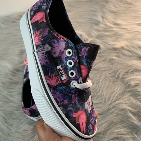 New Women’s Floral Vans - Picture 6 of 6
